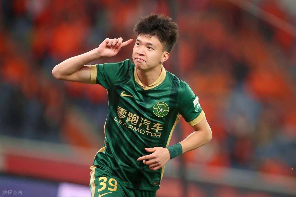 180万欧的身价，换不来德甲一分钟！王钰栋该想明白1件事